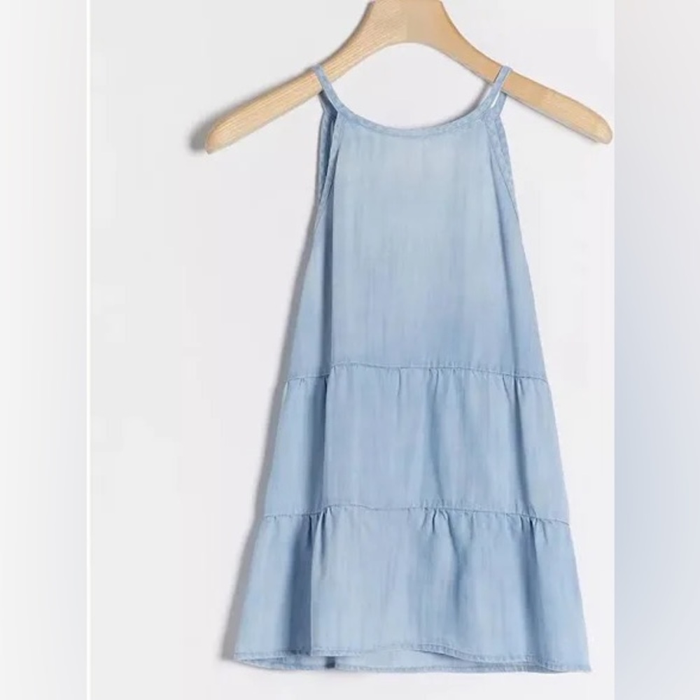 Cloth And Stone Tiered Chambray Blouse